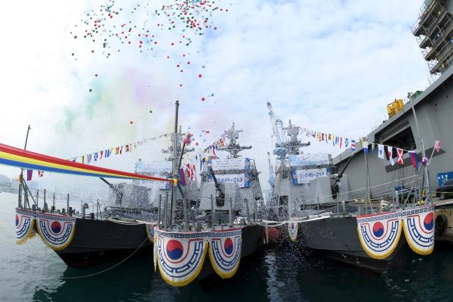 Navy Launches Three New 200-ton Class Patrol-boat Killer Medium Rockets