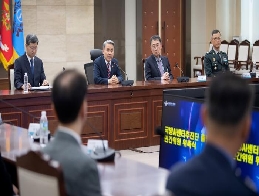 Minister Lee calls for a strong defense AI collaboration system ... 대표 이미지