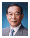 장관 윤광웅