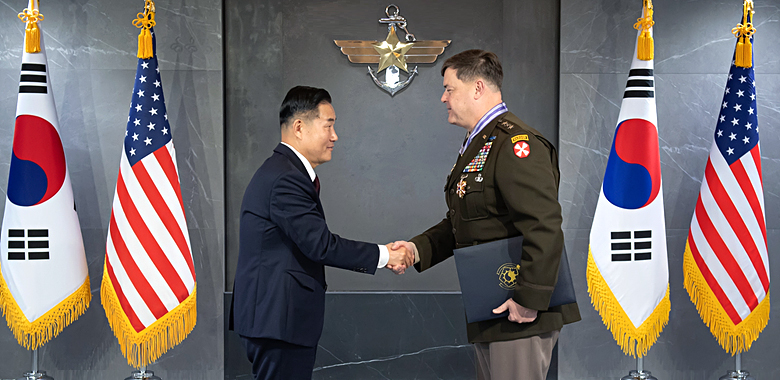 미 8군사령관 서훈식