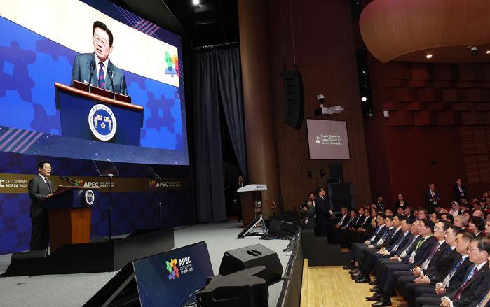 &ldquo;연대&middot;협력, 밝은 미래로 이끌어&hellip;대한민국, 다자주의 협력 선도&rdquo; 썸네일 이미지