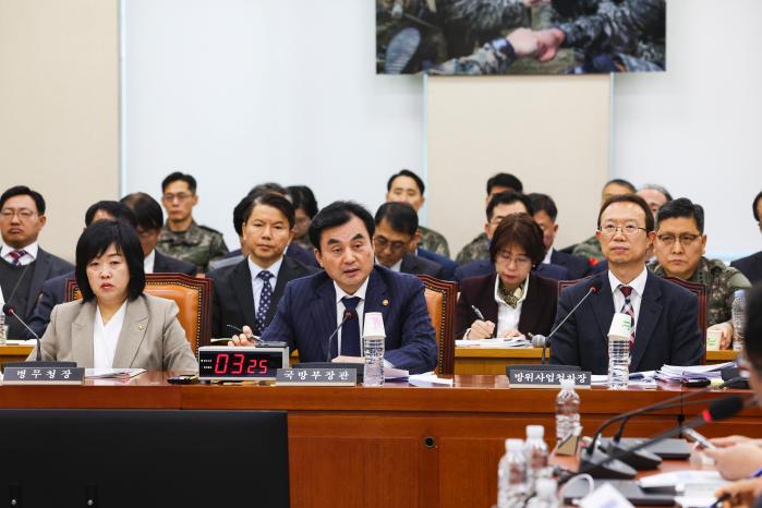 &ldquo;스마트 강군 육성, 국방 재원 우선 배분&rdquo; 썸네일 이미지