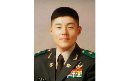 [국방일보 창간 61주년] 人&hellip; 신문, 왔습니다 썸네일 이미지