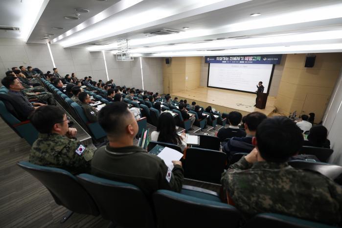 장병들 전세사기 피해 예방에 국방부가 나섰다 썸네일 이미지