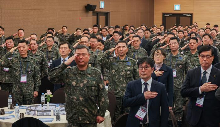 합동성 기반 전 영역 통합작전 수행체계 구현 논의 썸네일 이미지