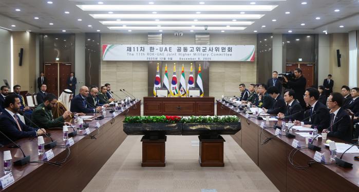 한&middot;UAE, 방산 공동개발&middot;생산&middot;수출 추진 썸네일 이미지