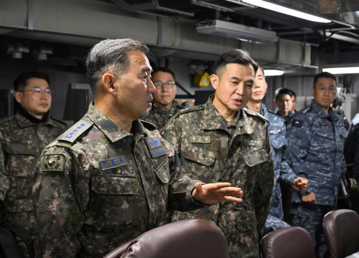 혹한 속 강원지역 부대 작전태세 점검&middot;장병 격려 썸네일 이미지