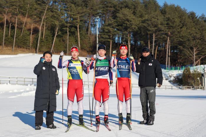 눈밭 달리는 혼신의 활강 &hellip;바람 가르는 승리의 총성 썸네일 이미지