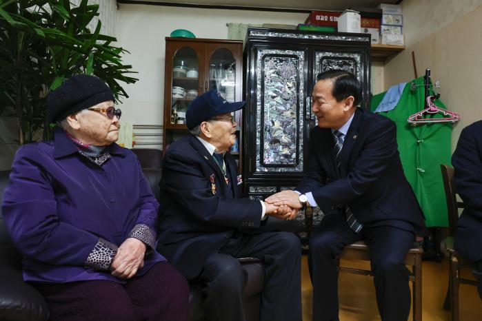 &ldquo;나라 위해 희생한 모든 분, 끝까지 책임&rdquo; 썸네일 이미지