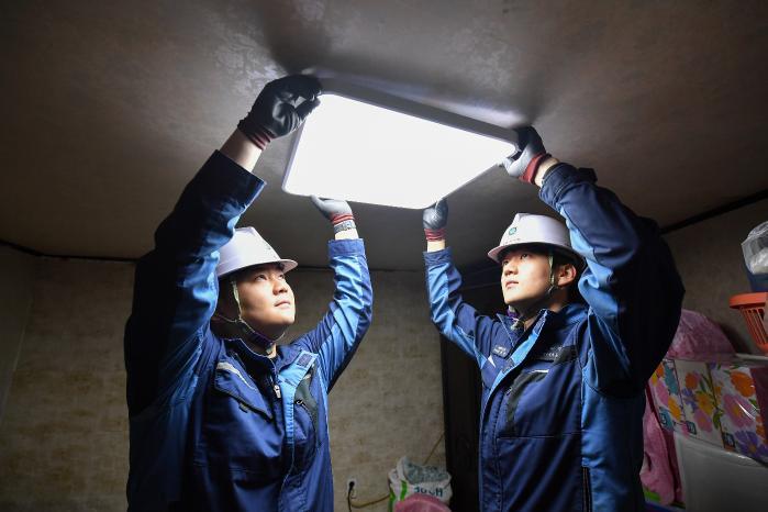 설來는 마음으로&hellip;넉넉히 나누고 꼼꼼히 챙겼다 썸네일 이미지