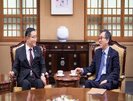 “Spare no military resources for the lives and safety of Koreans...