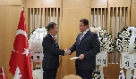 “지진 피해 튀르키예·시리아 국민에게 힘 되길…” 육사총동창회·국간사·해사 성금 전달 대표 이미지