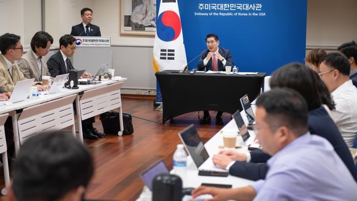 Defense Minister Kim Yong Hyun, who is visiting th