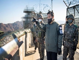 3rd dose of COVID-19 vaccination for military personnel, to be i... 대표 이미지