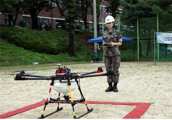 드론조종사