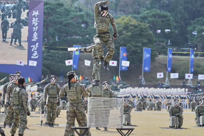 The aerial force review demonstrated the military’